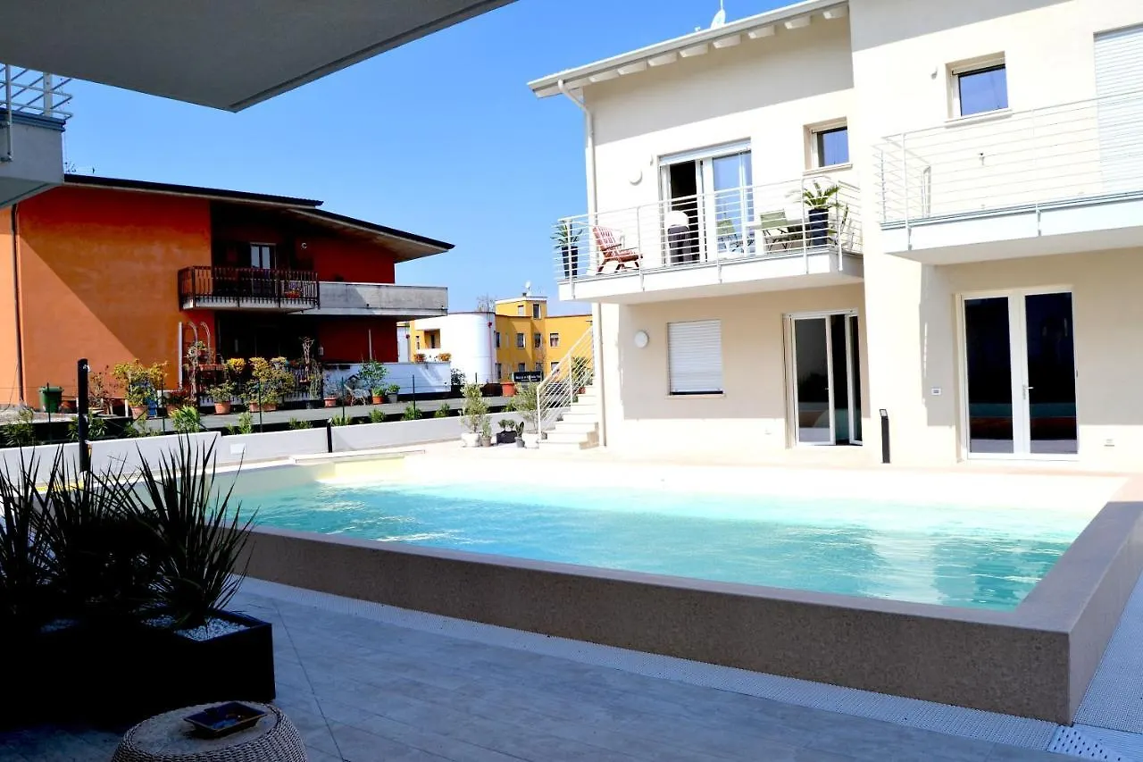 Aura Ar Holiday-Home Peschiera del Garda Apartamento